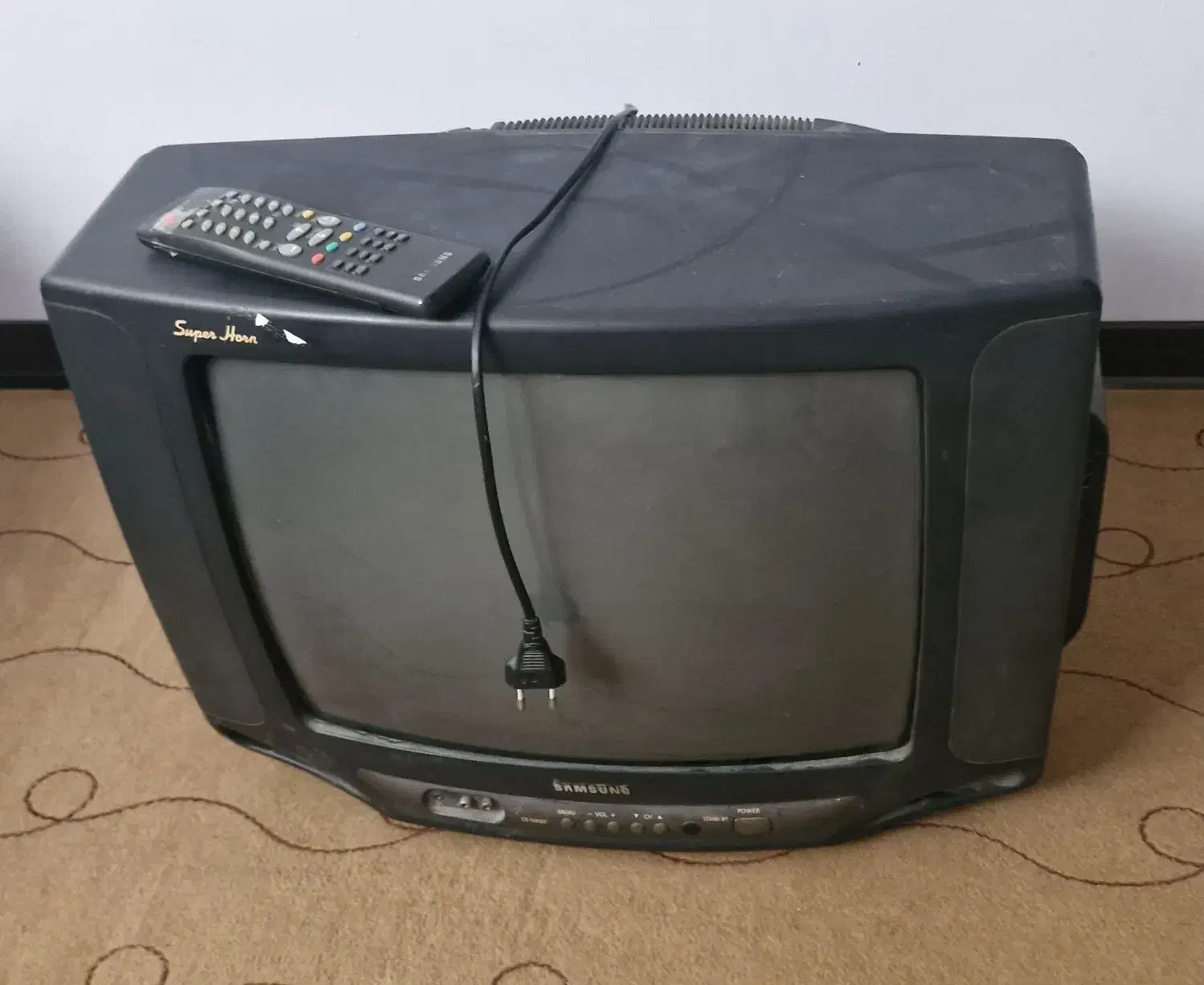 تلویزیون|تلویزیون و پروژکتور|فسا, |دیوار