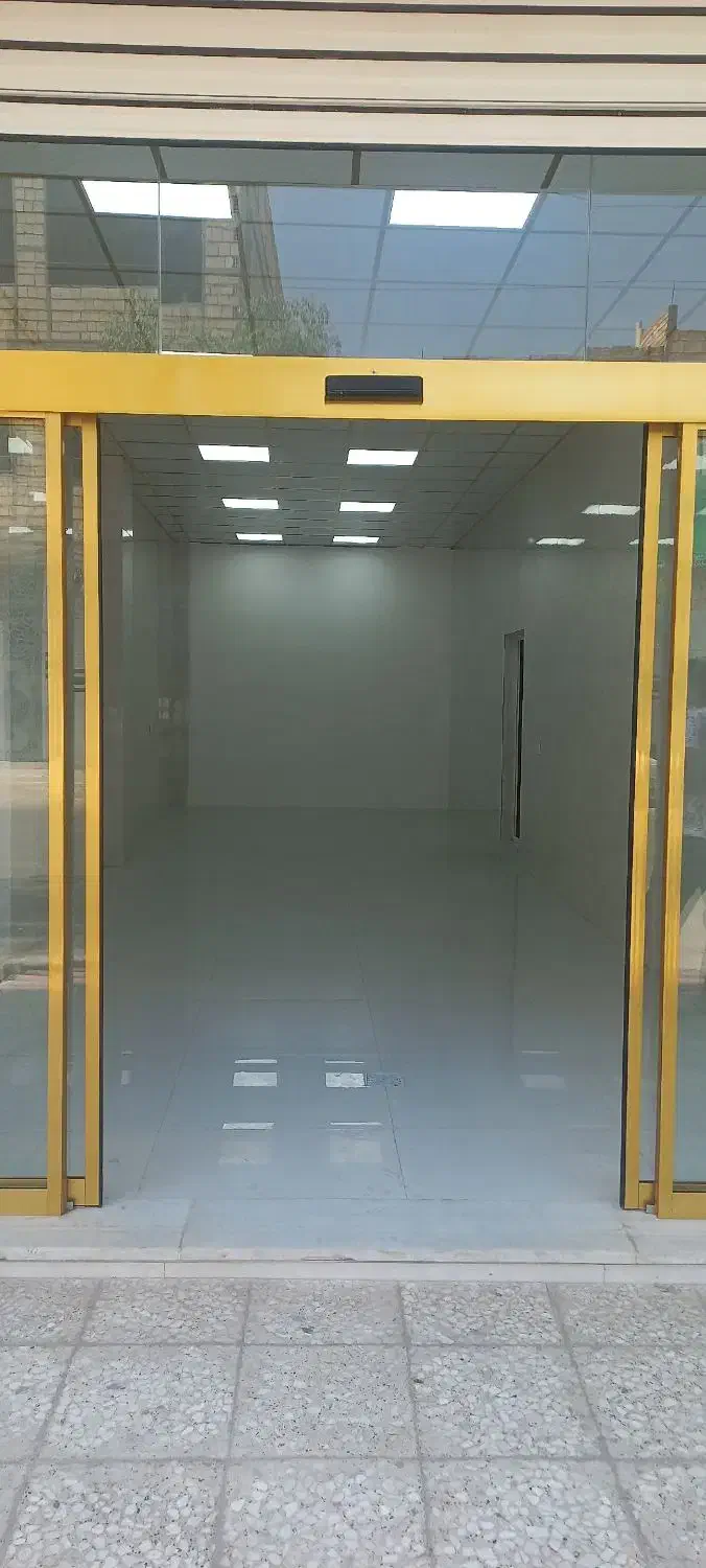 اجاره‌مغازه‌بر‌خیابان‌اصلی|اجارهٔ مغازه و غرفه|قم, ولیعصر|دیوار