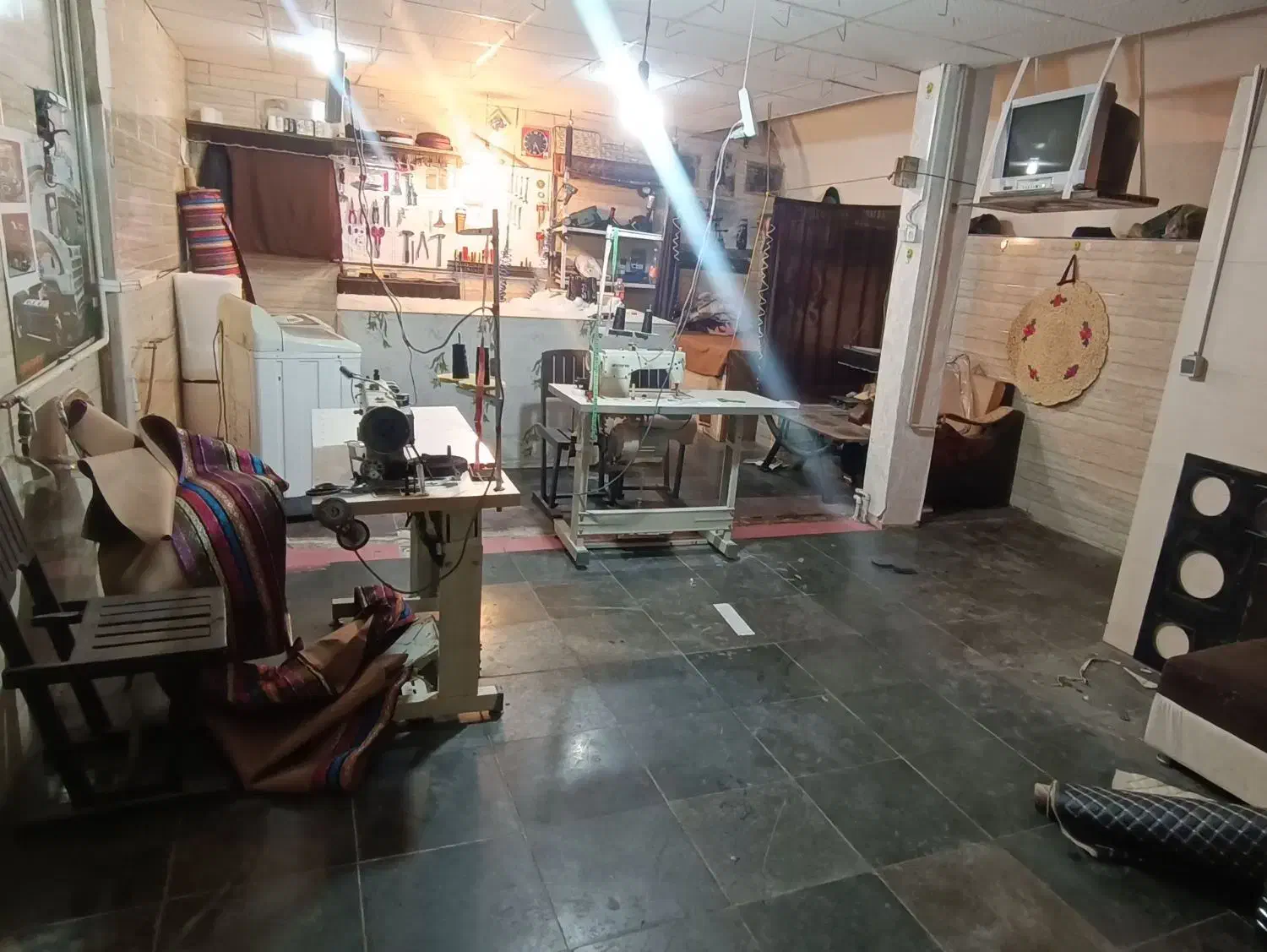 مغاره کرندغرب تودوزی ارشام|اجارهٔ مغازه و غرفه|گوآور, |دیوار