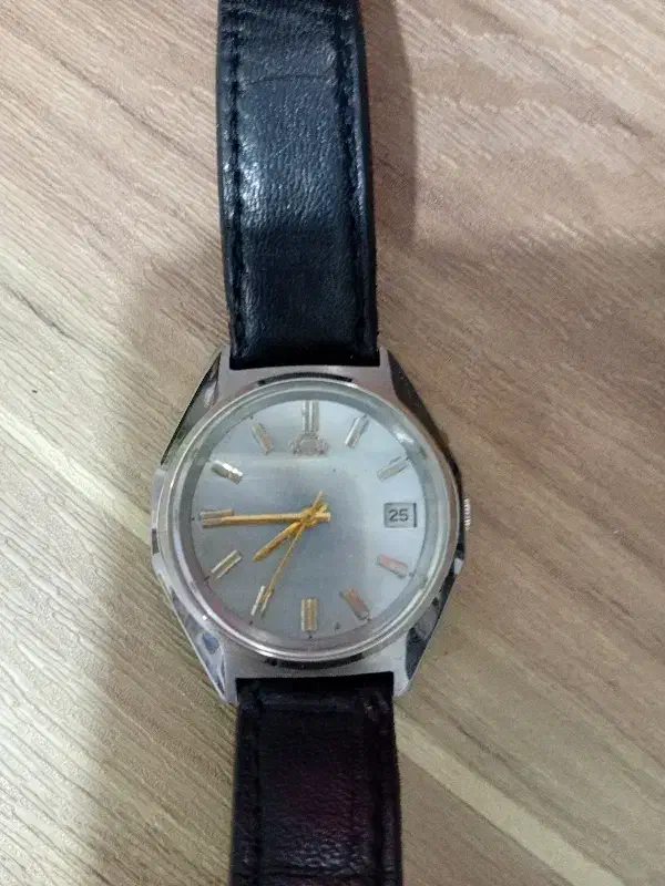 ساعت اتوماتیک|ساعت|قائم‌شهر, |دیوار