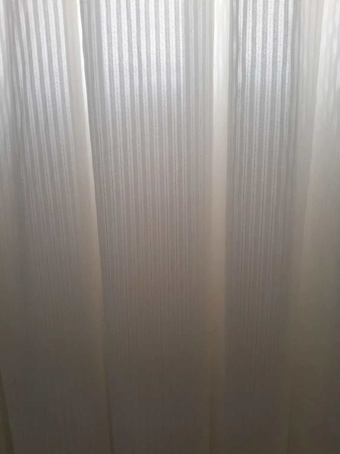 پرده|پرده، رانر، رومیزی|میانه, |دیوار