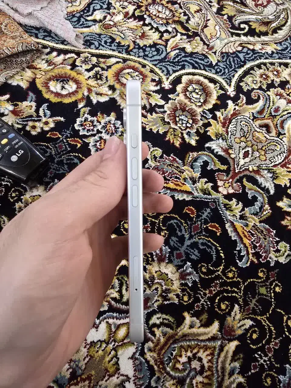 IPhone 16 با ظرفیت 128 گیگابایت|موبایل|تهران, میدان ولیعصر|دیوار