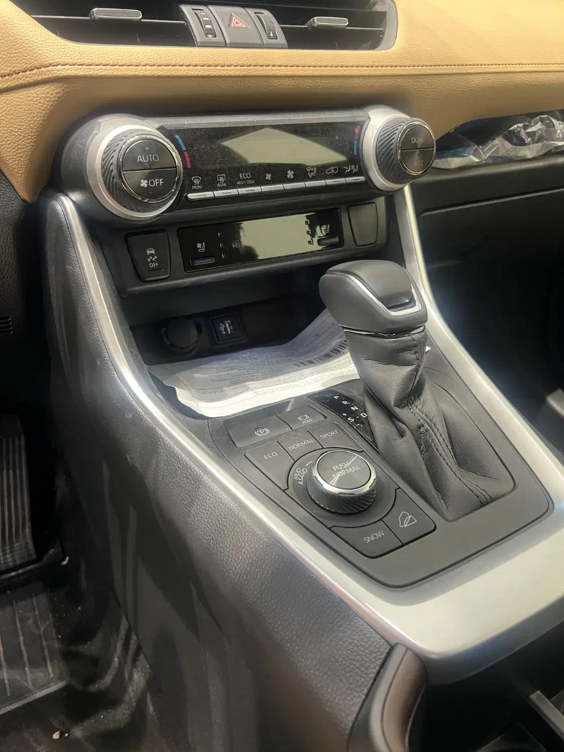 راوفور ژاپن بنزین سردصندلی و رادار ( فول )|خودرو سواری و وانت|تهران, دبستان|دیوار