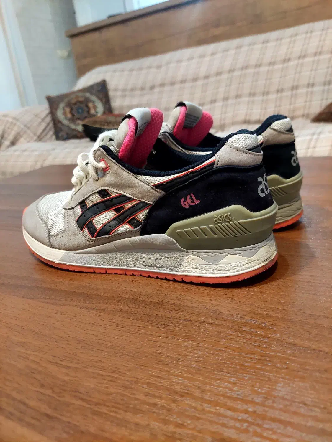 کتونی|کیف، کفش، کمربند|شهریار, شهرک وائین|دیوار