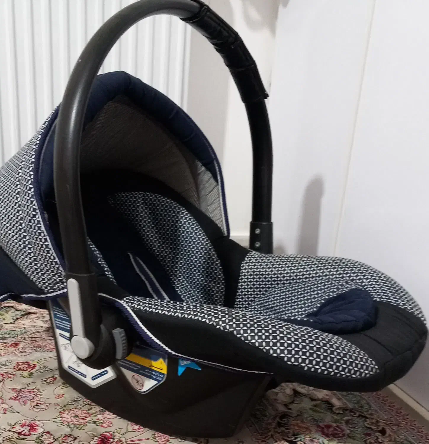 قنداق سوئیسی،کریر.|اسباب و اثاث بچه|سنندج, |دیوار