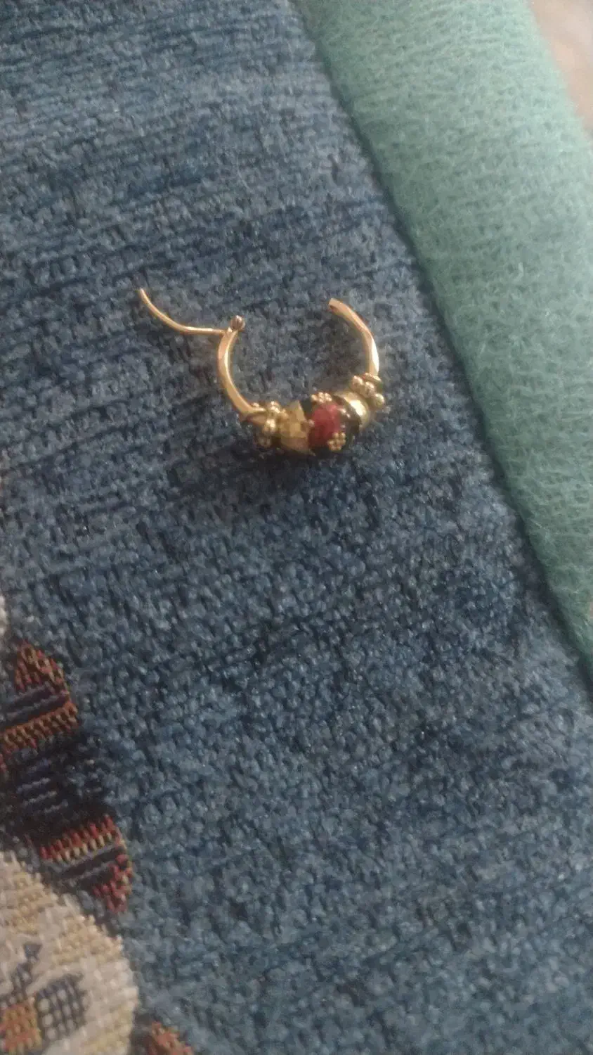 گوشواره ی طلای گم شده|جواهرات|شیراز, کیان شهر|دیوار