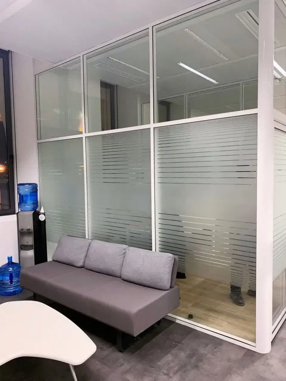 راه راه شیشه اداری ویلایی|خدمات پیشه و مهارت|تنکمان, |دیوار