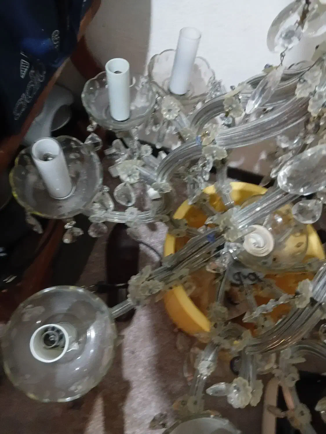 لوستر قدیمی|لوستر و چراغ آویز|پردیس, فاز ۴|دیوار