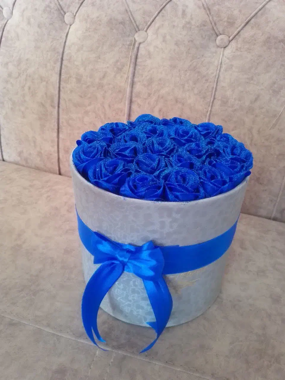 گل روبانی|گل مصنوعی|یزد, |دیوار