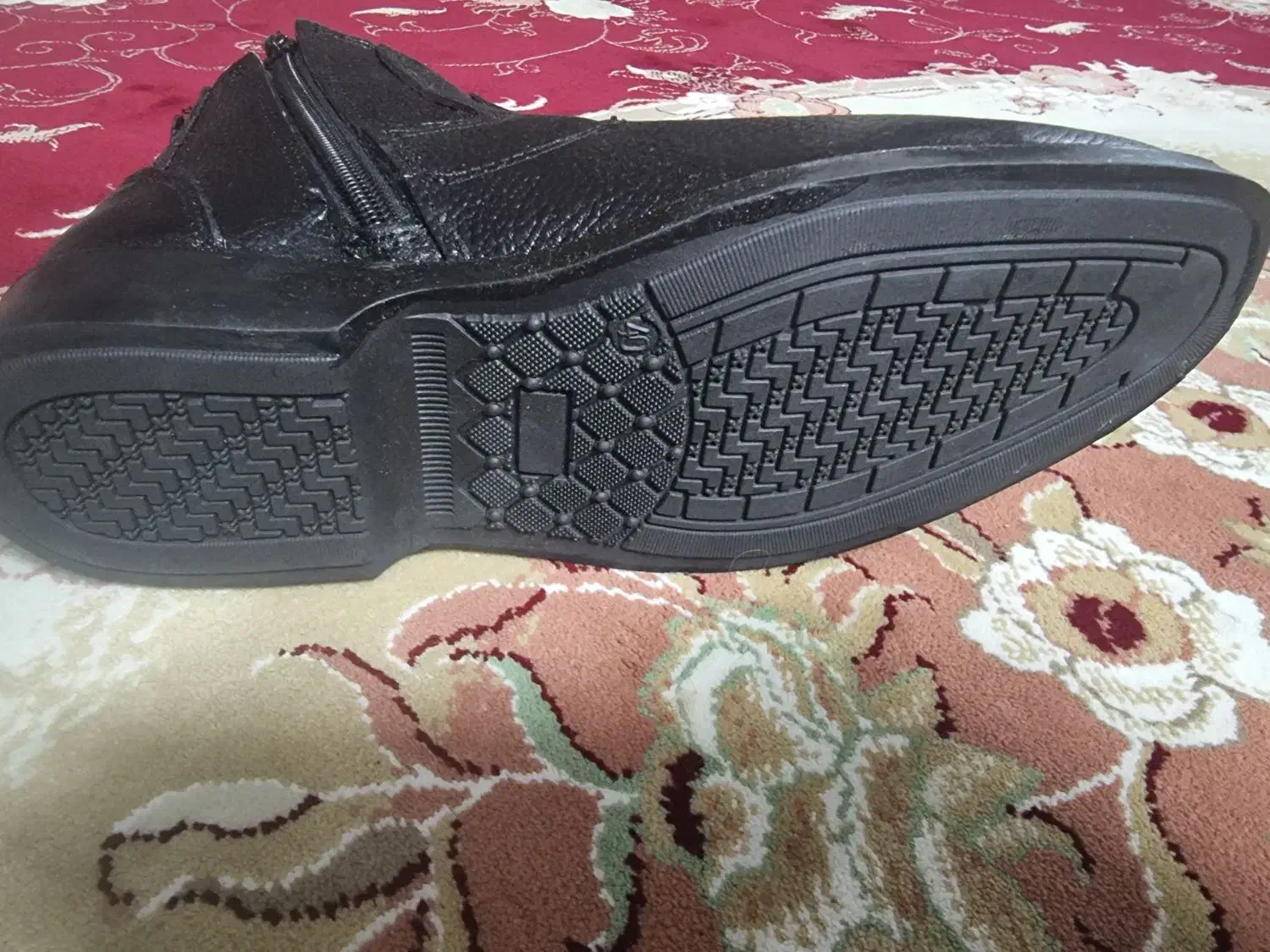 نیم بوت تمام چرم زیپ دار سایز۴۰ کاملا نو|کیف، کفش، کمربند|قزوین, |دیوار