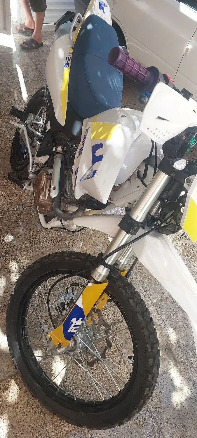 تریل کویر ۲۵۰ در حد|موتورسیکلت|ساوه, |دیوار