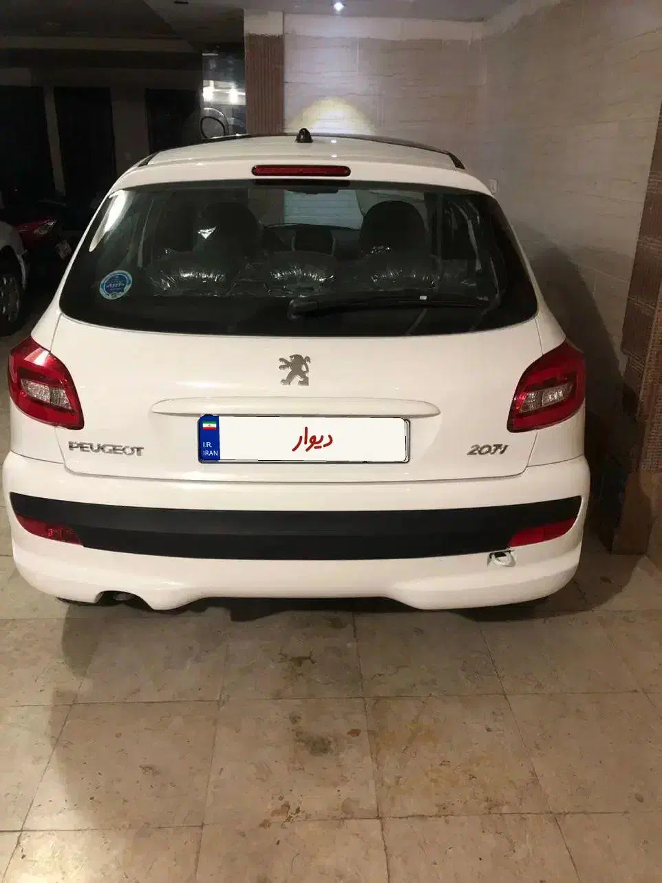 پژو ۲۰۷TU5P ارتقا یافته پانوروما دنده سقف شیشه صفر|خودرو سواری و وانت|تهران, والفجر (افسریه)|دیوار