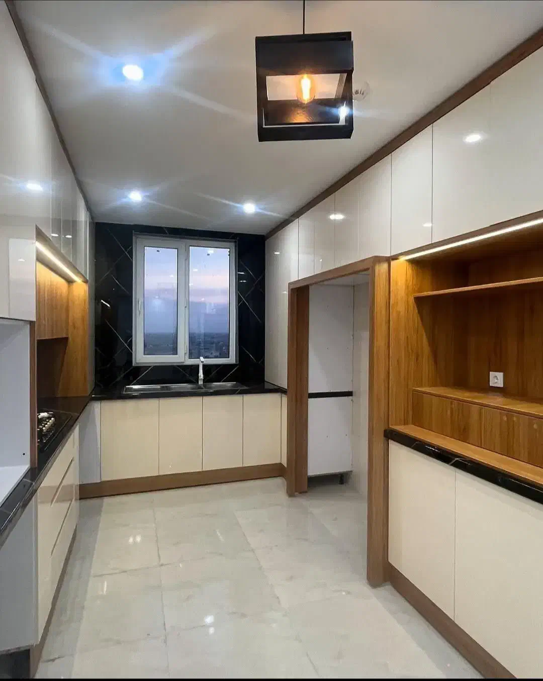 آپارتمان ۱۳۰ متری ۳ خوابه نوساز کلید نخورده|فروش آپارتمان|رویان, |دیوار