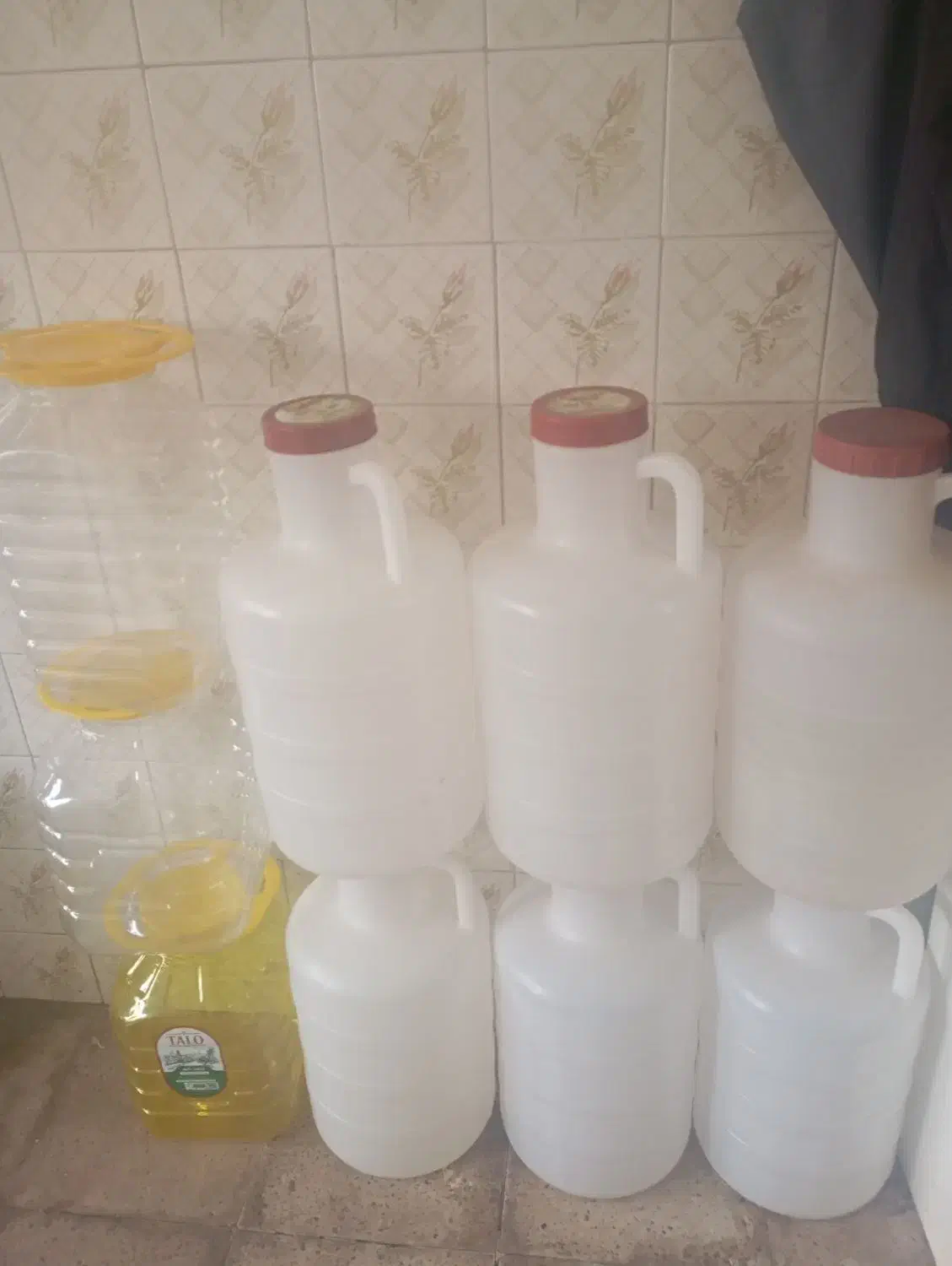 دبه های درحد نوسالم وتمیز پایین ترین قیمت|ظروف نگهدارنده، پلاستیکی، یکبارمصرف|کرج, عظیمیه|دیوار