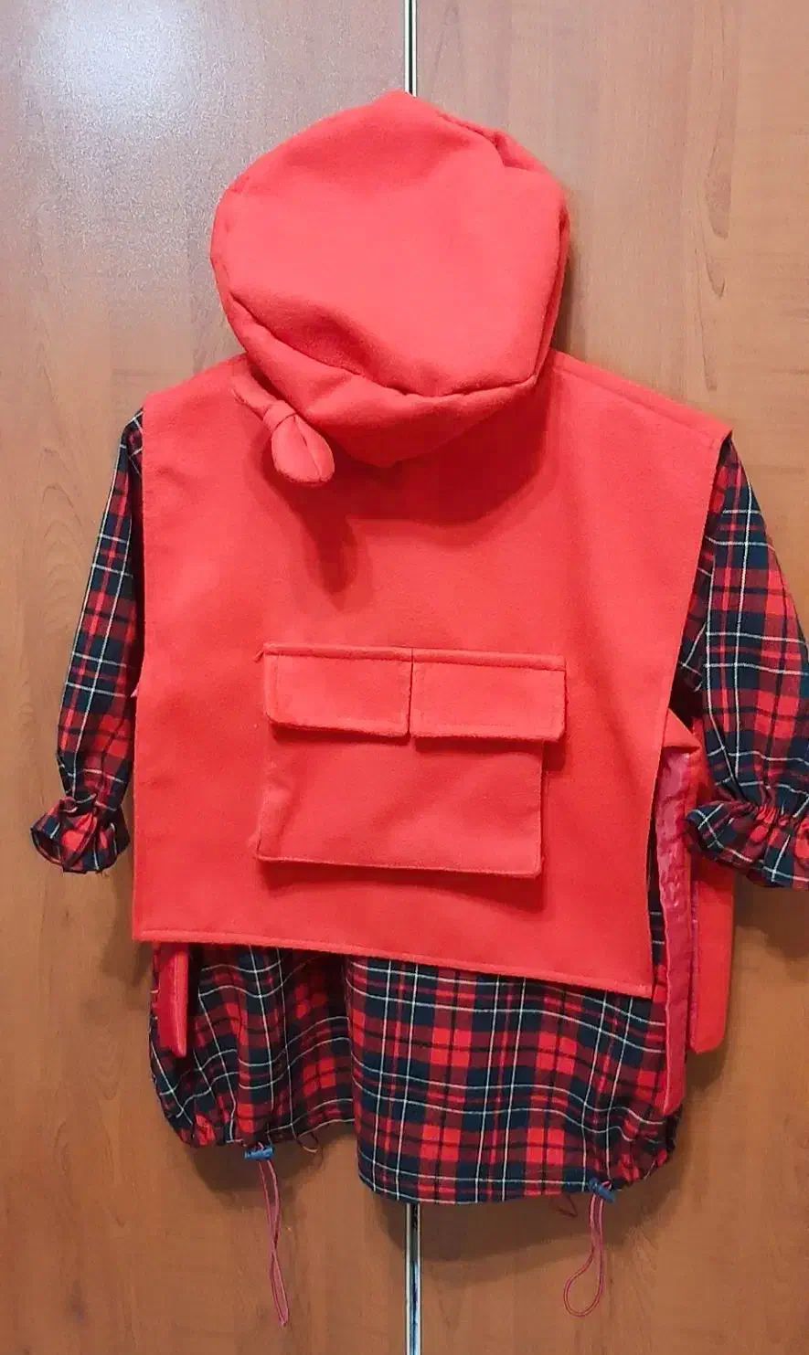 کاپشن و پیراهن دخترانه|کفش و لباس بچه|پارس‌آباد, |دیوار