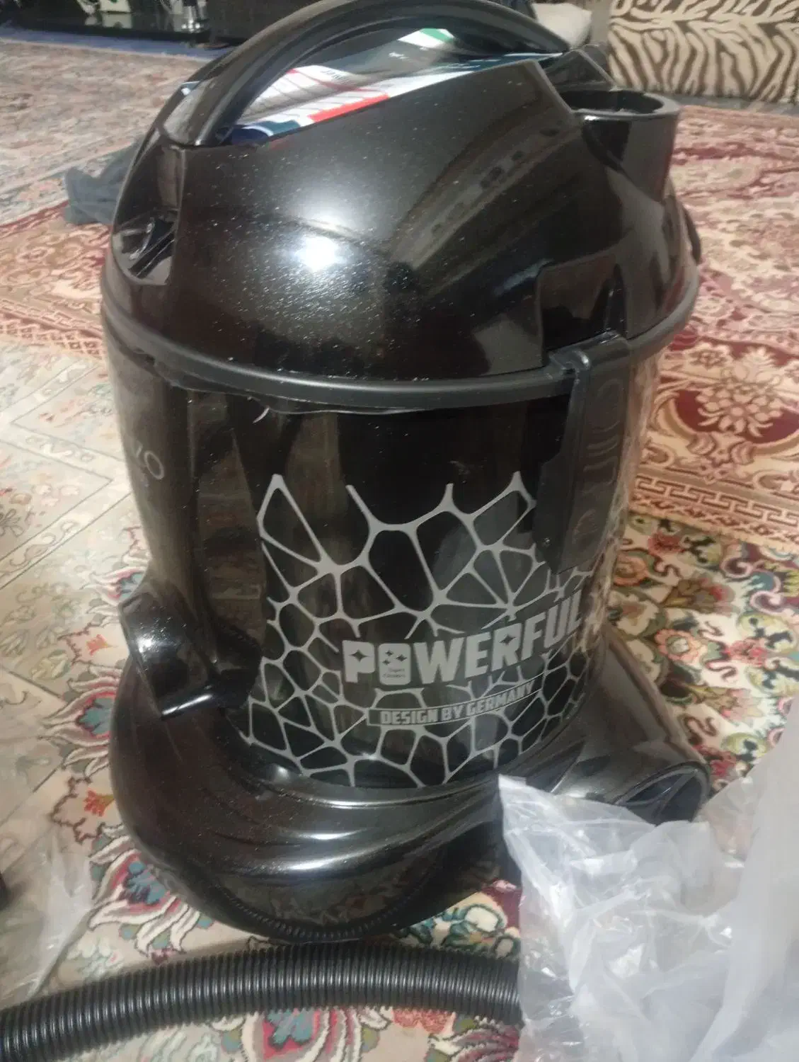 جاروبرقی ۱۰۰۰۰ درد ۹ هنوز استفاده نشده ه|جاروبرقی، جارو شارژی، بخارشو|تربتحیدریه, کلاته توکلی|دیوار