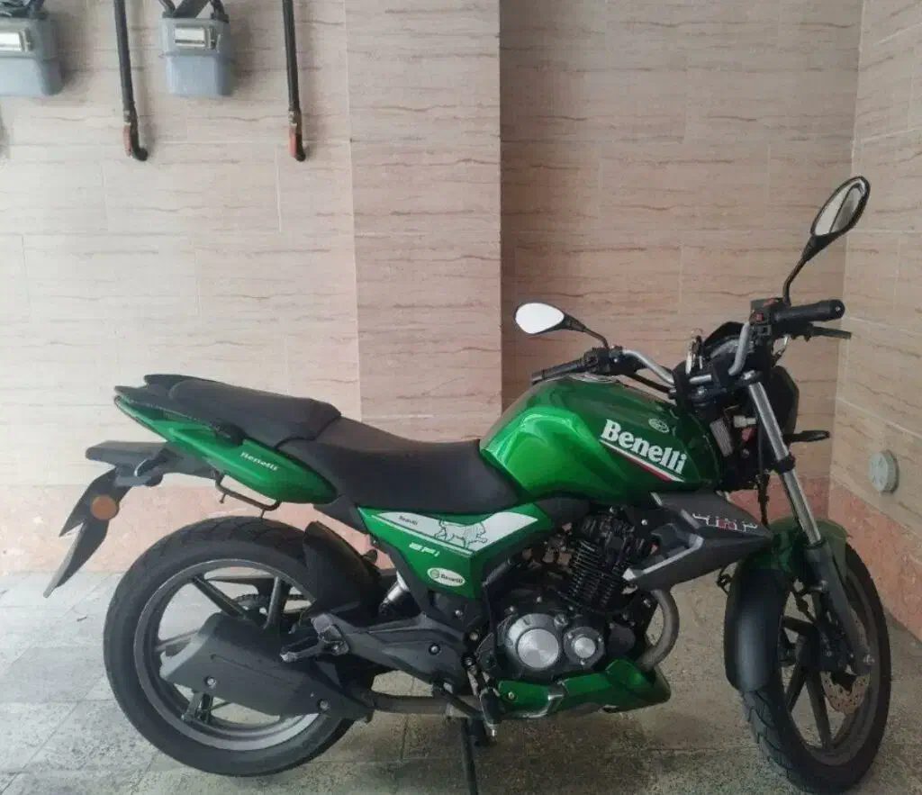 بنلی150|موتورسیکلت|رشت, نظری|دیوار