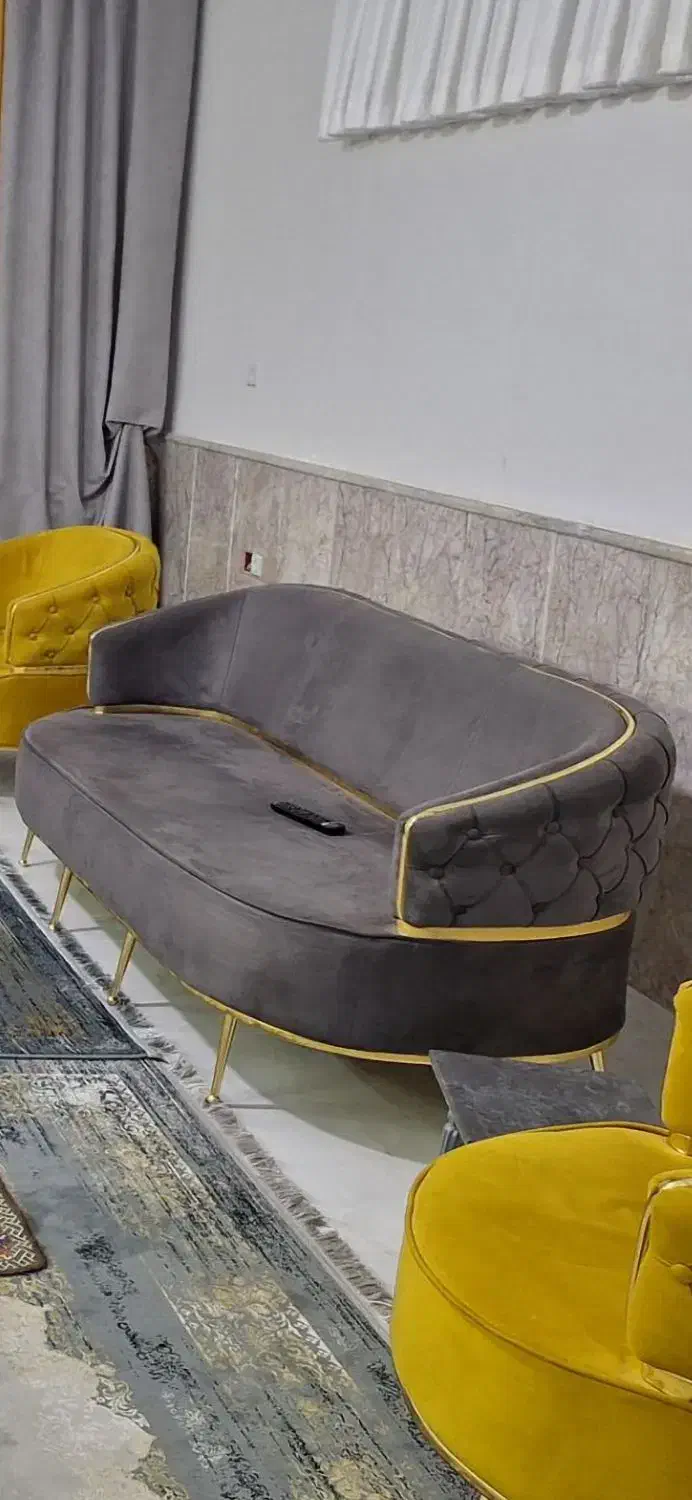 مبلمان ۸نفره استیل|مبلمان خانگی و میز عسلی|مشهد, مصلی (کارمندان اول)|دیوار