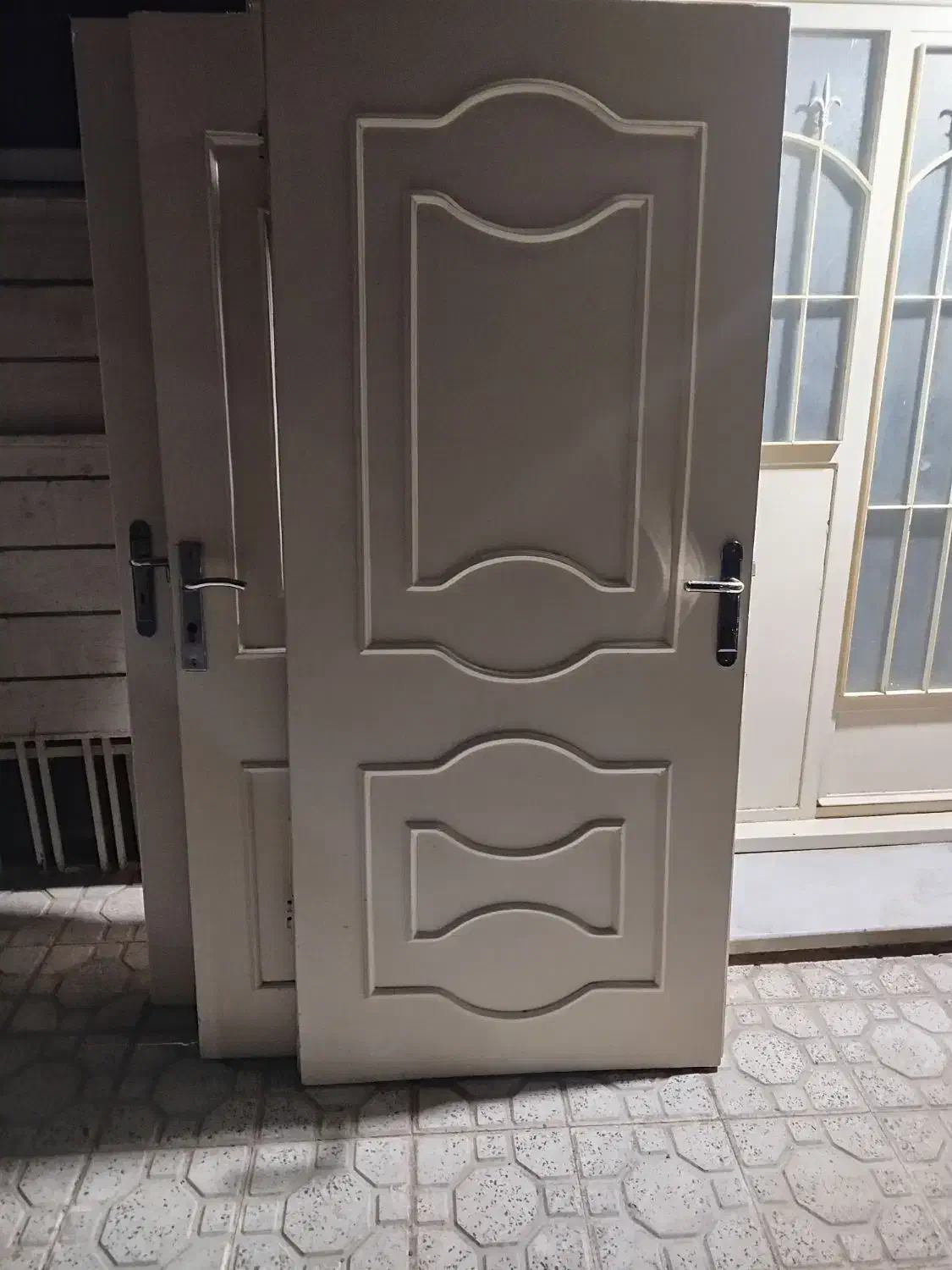 درب اتاق خواب و پذیرایی|مصالح و تجهیزات ساختمان|بیجار, |دیوار