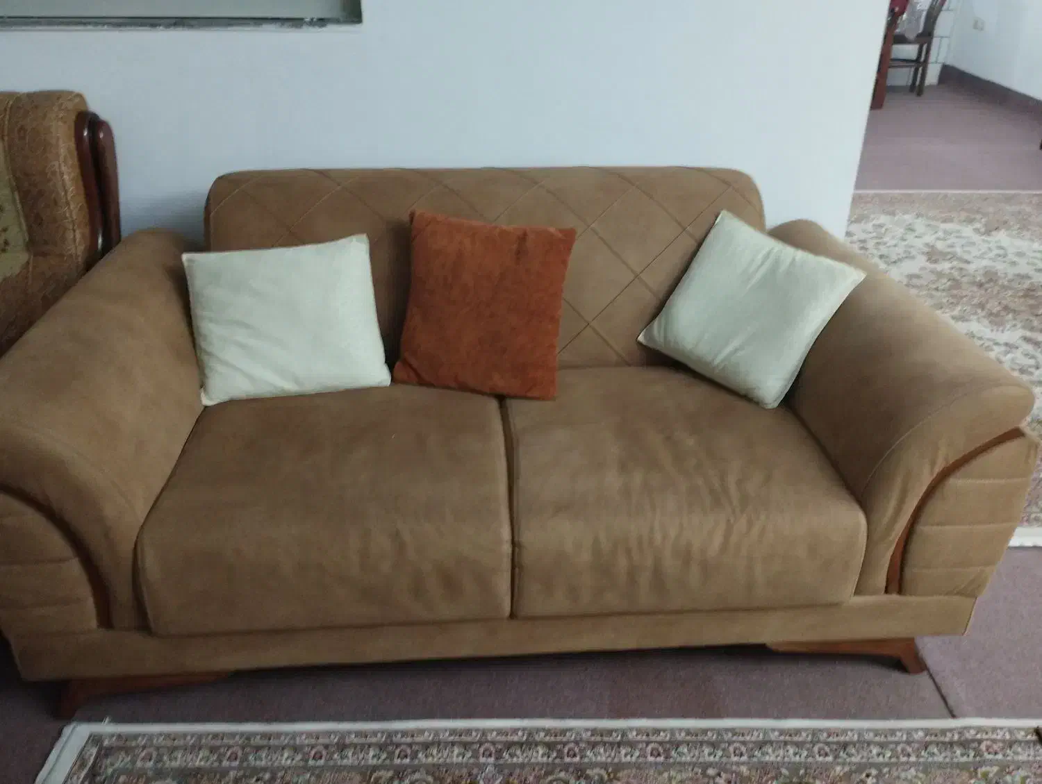 مبل|مبلمان خانگی و میز عسلی|سمنان, |دیوار