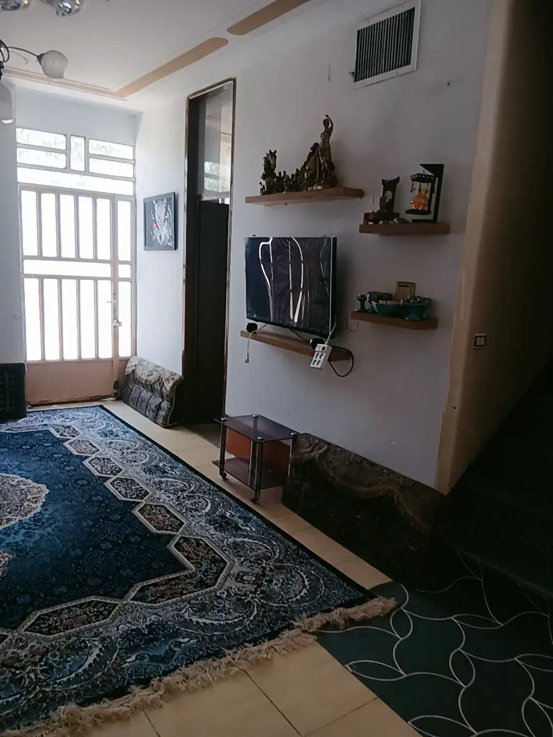 منزل مبله، خانه مسافر|اجارهٔ کوتاهمدت آپارتمان و سوئیت|شیراز, شهرک مهدیآباد|دیوار