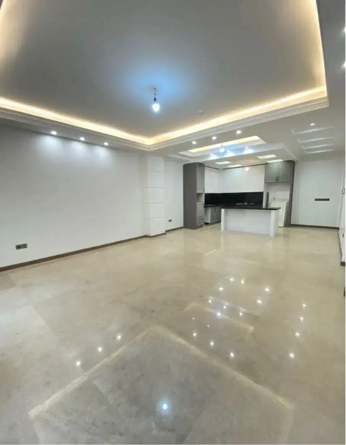 *۹۹ متر ۲خواب کلید نخورده فرعی فرد گیشا*|فروش آپارتمان|تهران, گیشا|دیوار