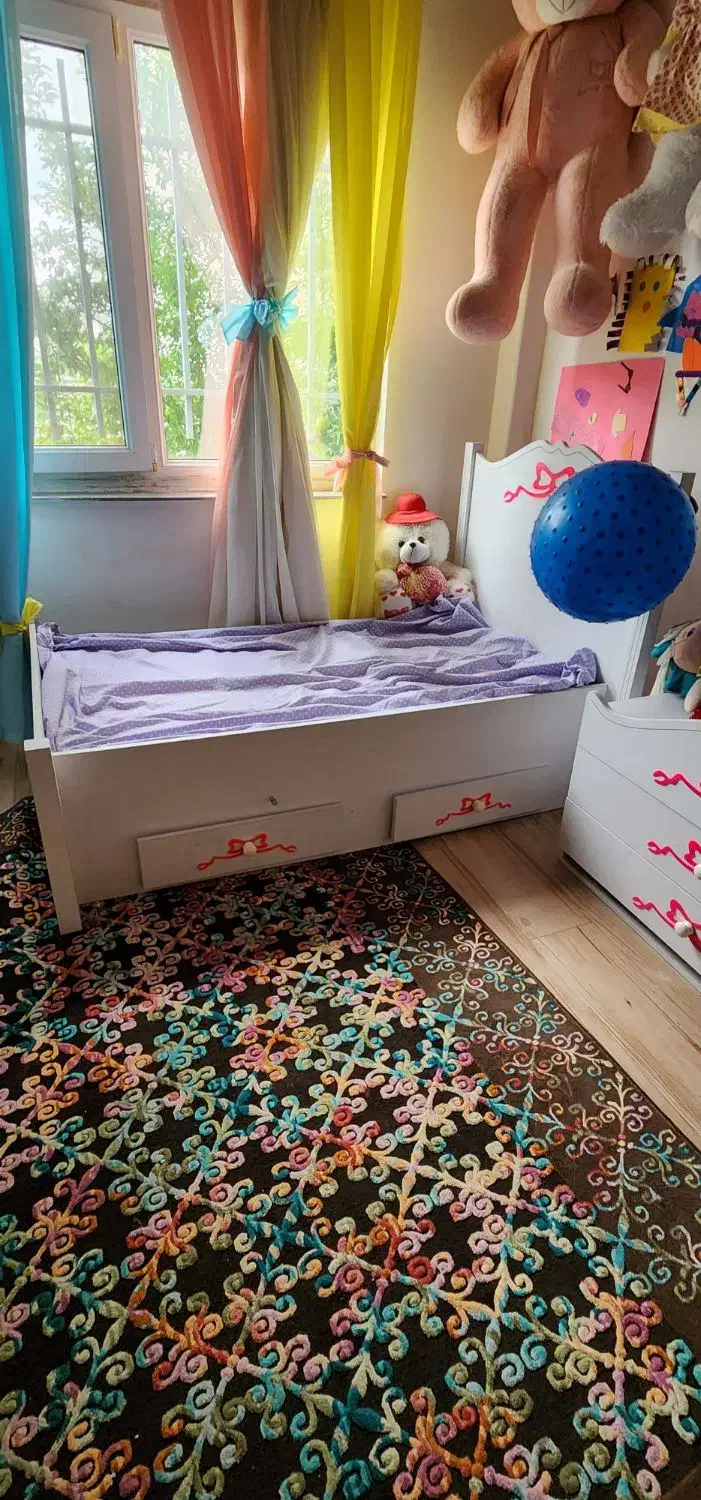 تخت و تشک تمیز و نو|تخت و سرویس خواب|لاهیجان, حزین|دیوار