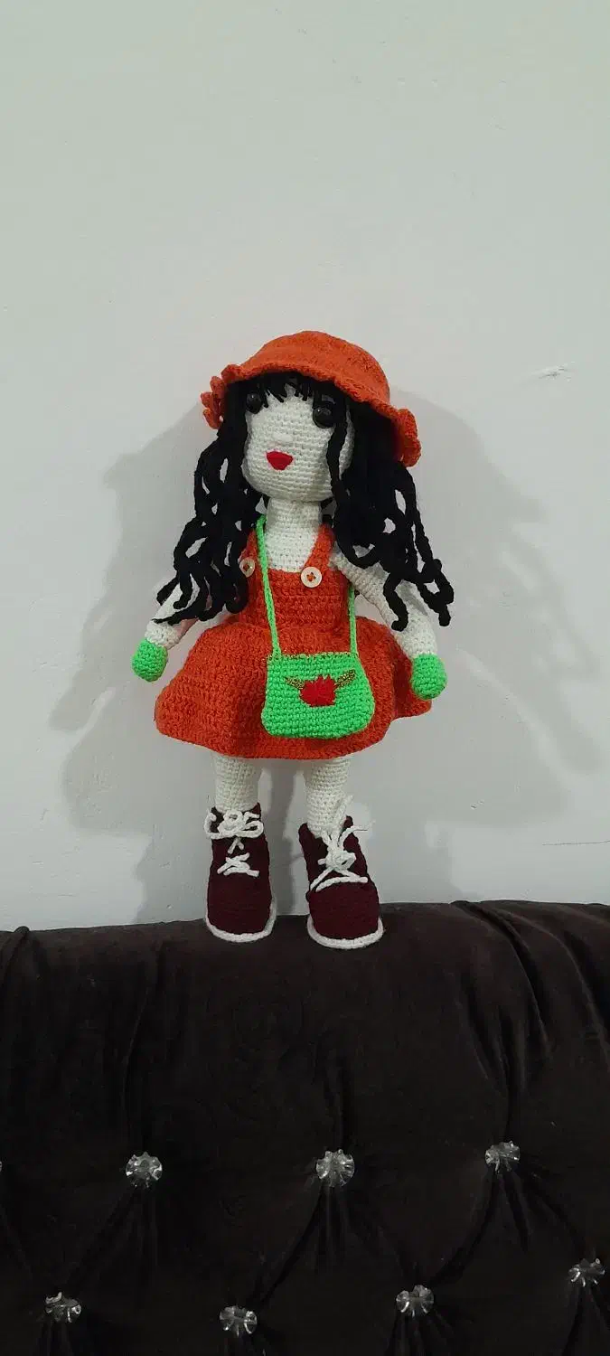 عروسک قلاب بافی|صنایع دستی و سایر لوازم تزئینی|رشت, سلیمانداراب|دیوار