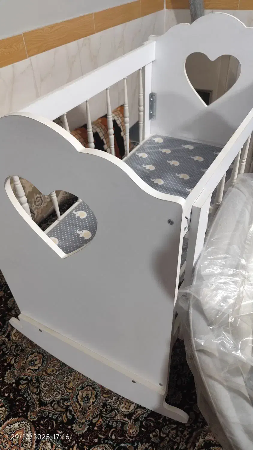 سرویس کالسکه|کالسکه و لوازم جانبی|کوهین, |دیوار