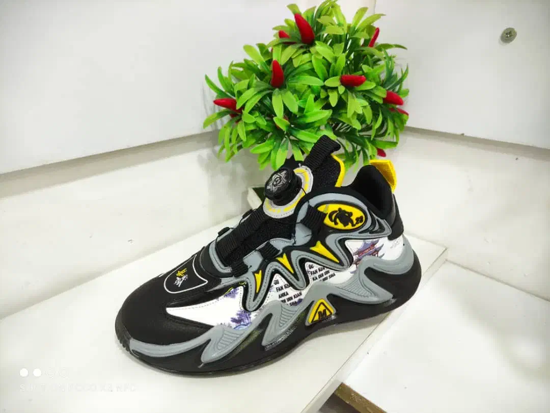 کفش|کیف، کفش، کمربند|رامهرمز, |دیوار