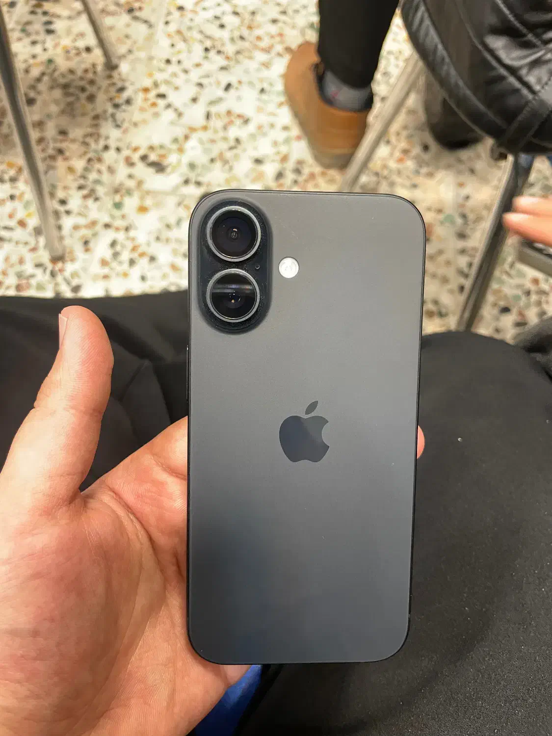 ایفون ۱۶ نرمال|موبایل|بجنورد, |دیوار