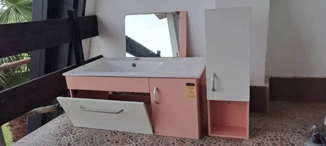 کابینت و روشویی|لوازم سرویس بهداشتی|رویان, |دیوار