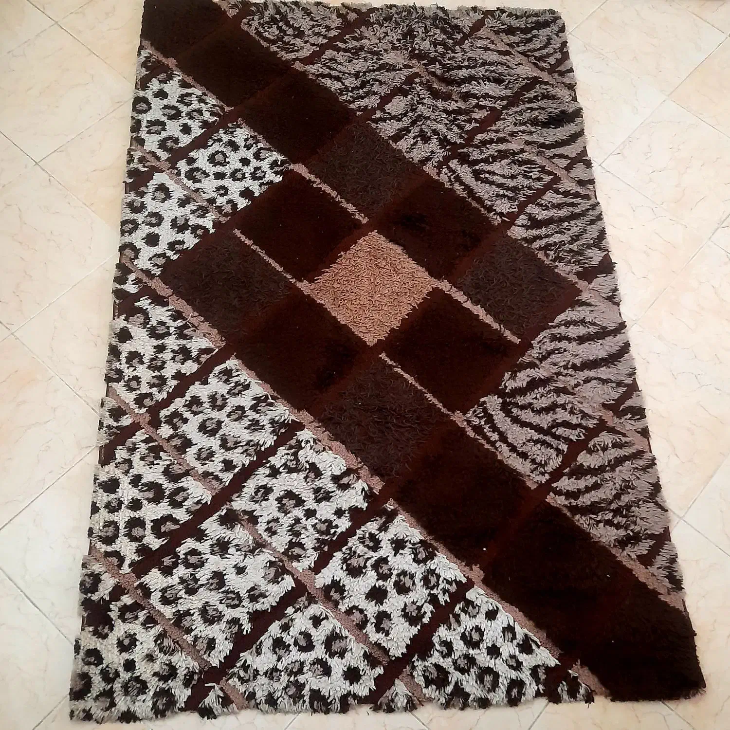 دو عدد قالیچه 4 متری آشپزخانه (چک صیادی)|فرش|اردکان, |دیوار