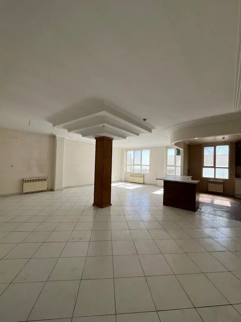 ۱۵۳ متر ۳ خوابه بالای کاج ط ۶ ویو ابدی قابل تبدیل