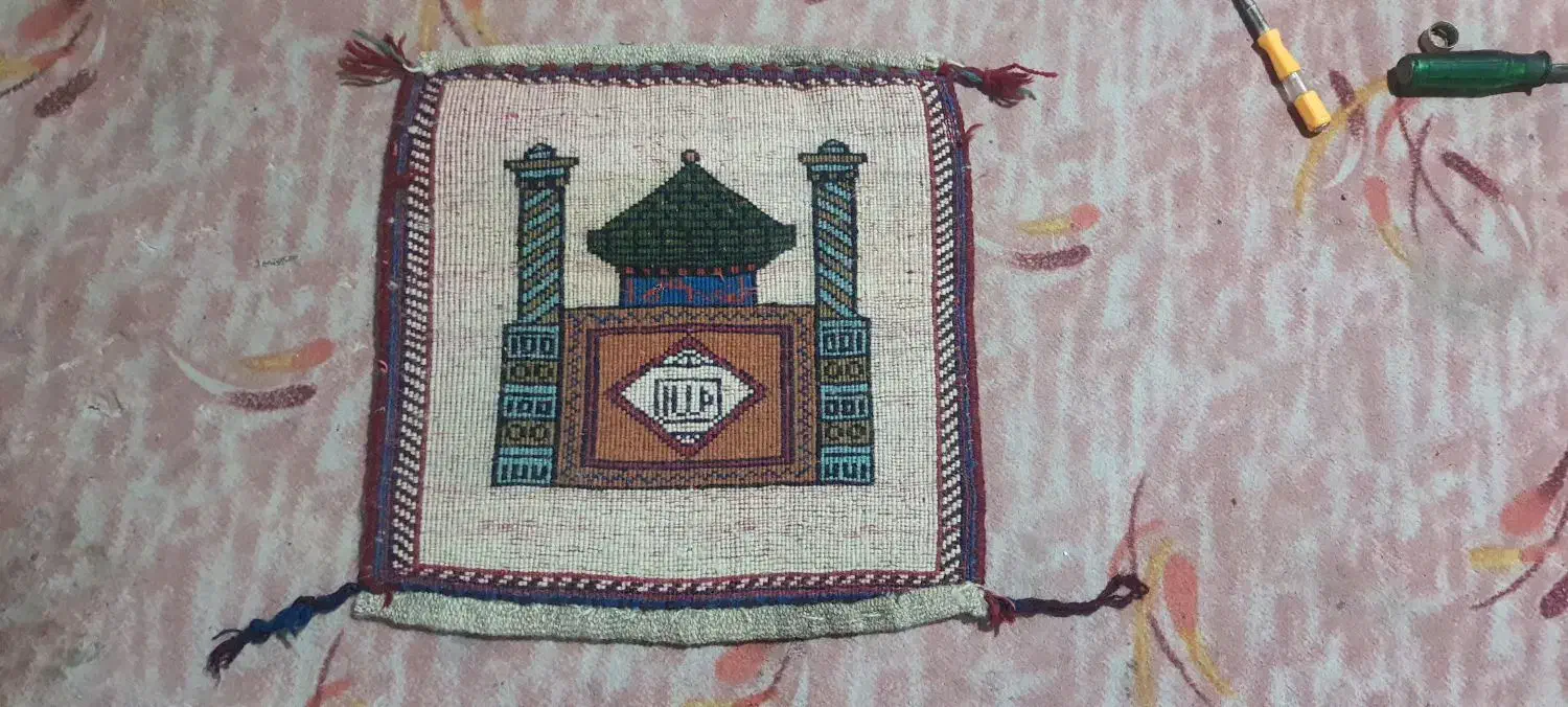 تابلوفرش دستباف قدیمی حرم امام رضا|تابلو فرش|کاکی, |دیوار