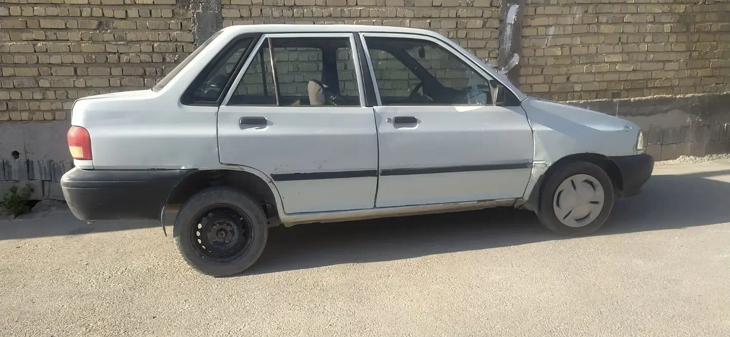 پراید سفید.مدل 82.بیمه 12ماه.دوگانه سوز|خودرو سواری و وانت|مرودشت, استادیوم|دیوار