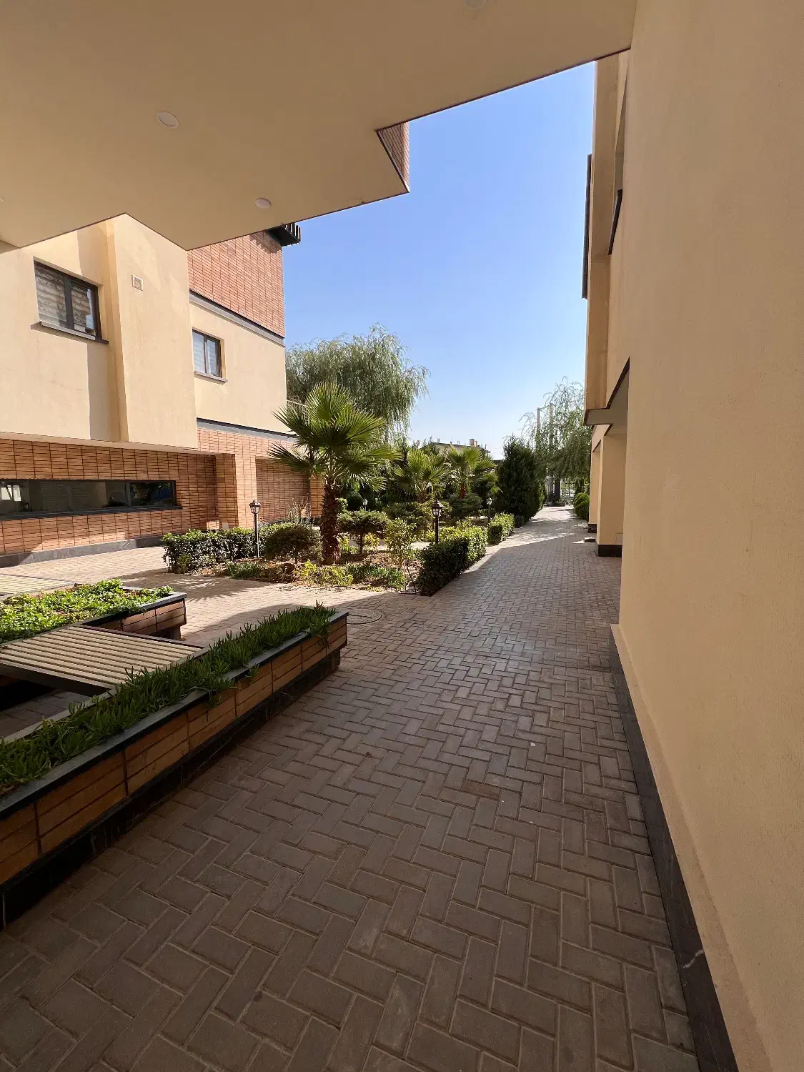 145 متر کلید نخورده سه خواب کوی مهر|فروش آپارتمان|کرج, کوی مهر|دیوار