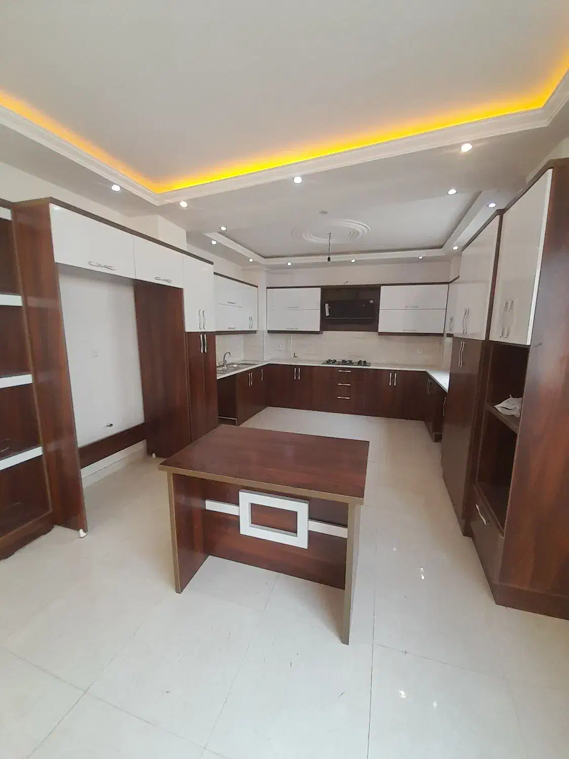 ۱۴۰متری/۳خواب/تک واحدی/خرمشهر۱۴متری لاله|اجارهٔ آپارتمان|رشت, اسماعیل آباد|دیوار