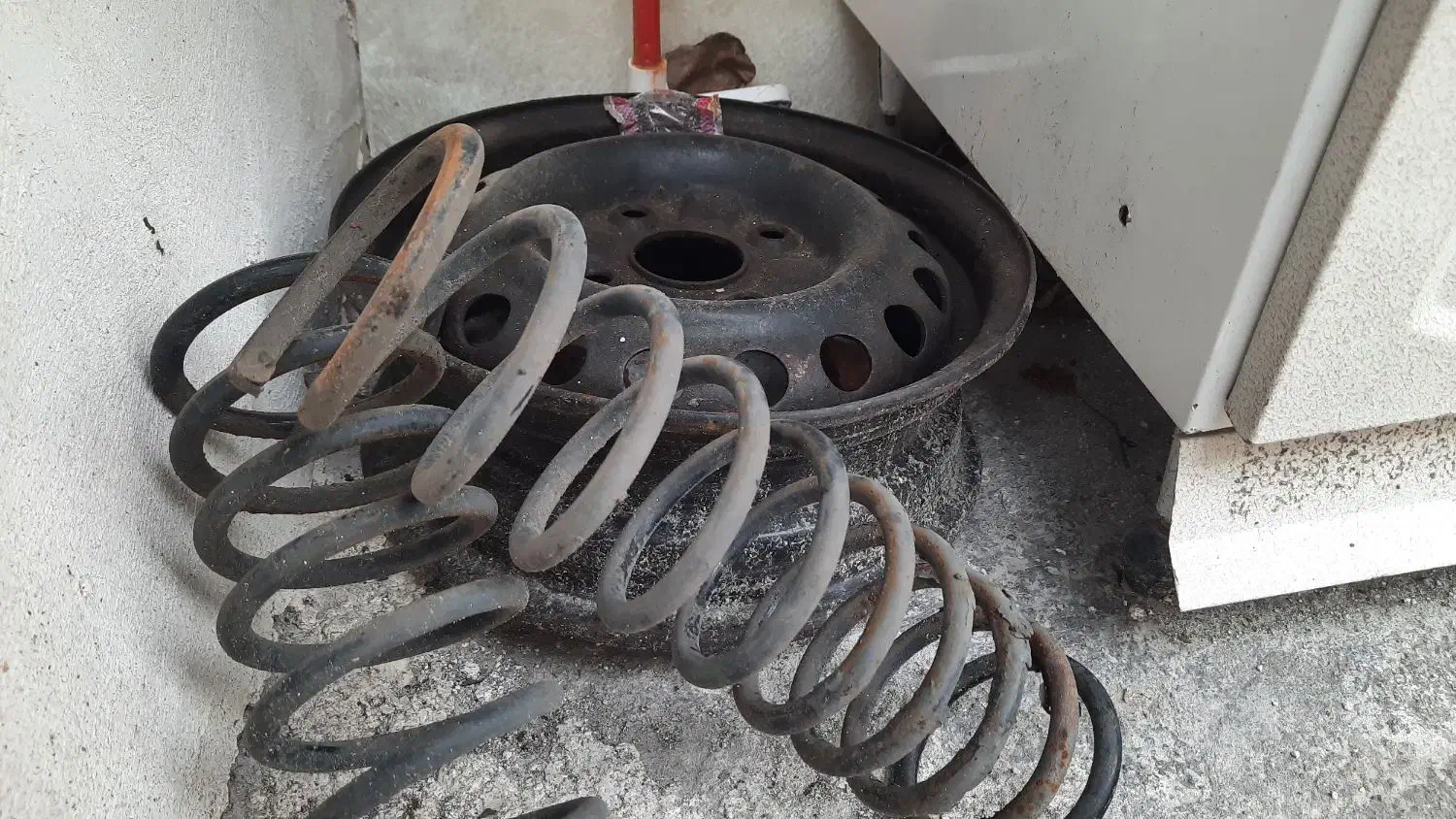 چراغ جلو پراید و فنر لول عقب|قطعات یدکی و لوازم جانبی|رودسر, |دیوار