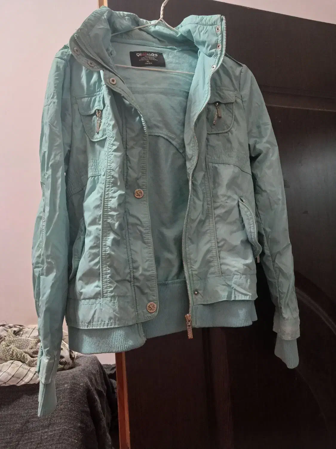 لباس|لباس|اهواز, کوی مهدیس|دیوار