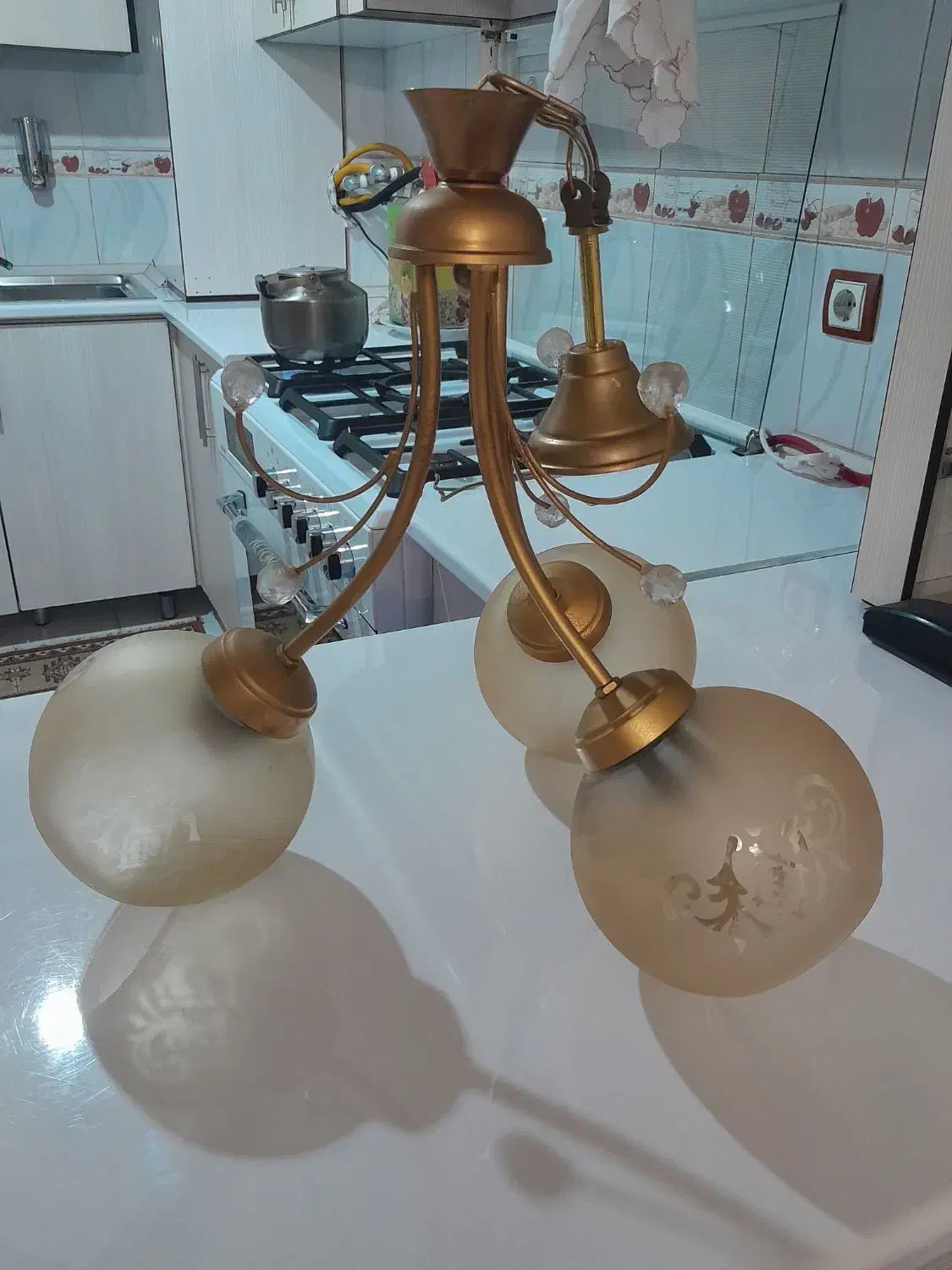 لوستر ۳ شعله|لوستر و چراغ آویز|اسلام‌شهر, مظفریه|دیوار