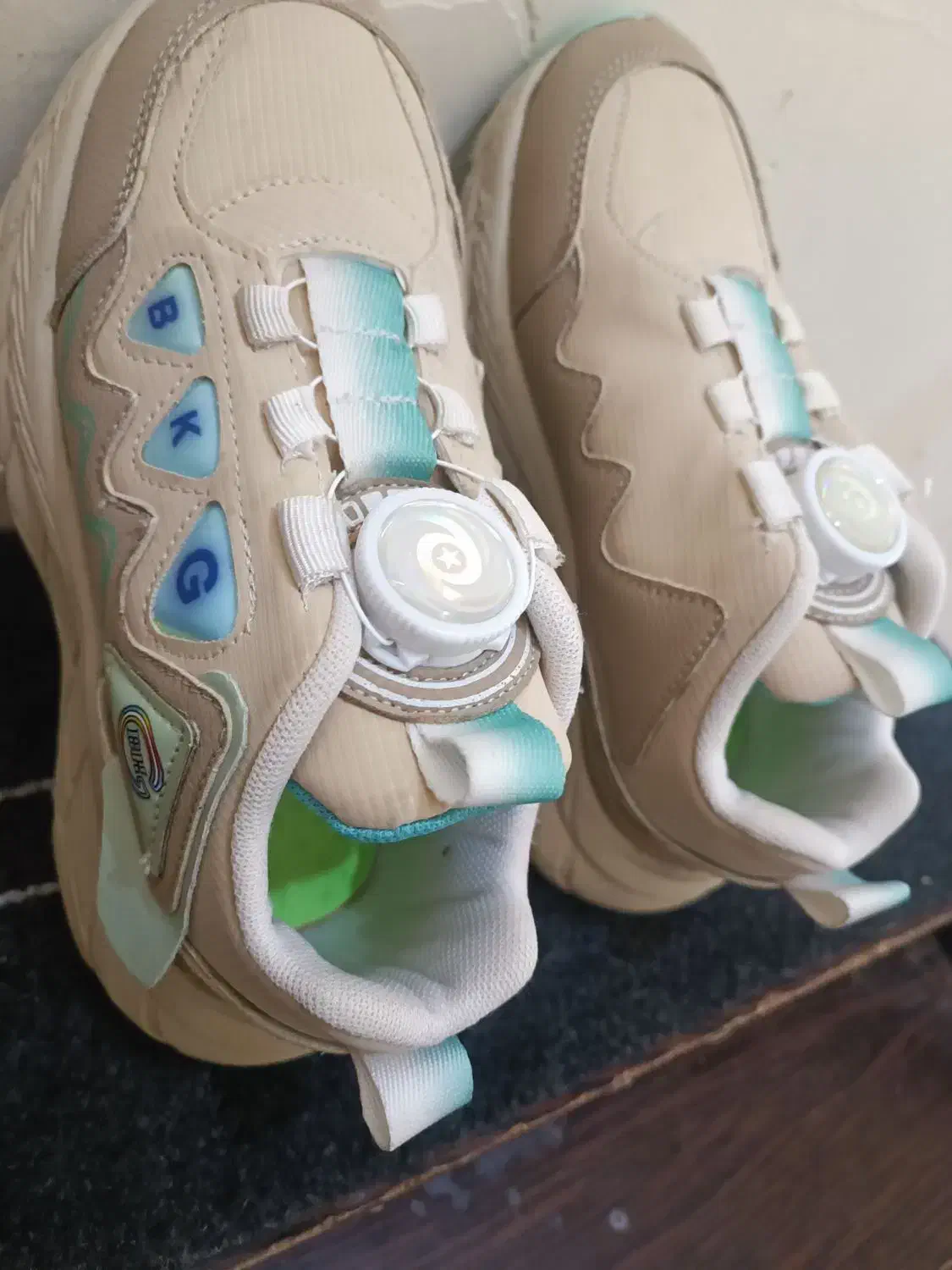 کفش بچگانه|کفش و لباس بچه|جیرفت, |دیوار