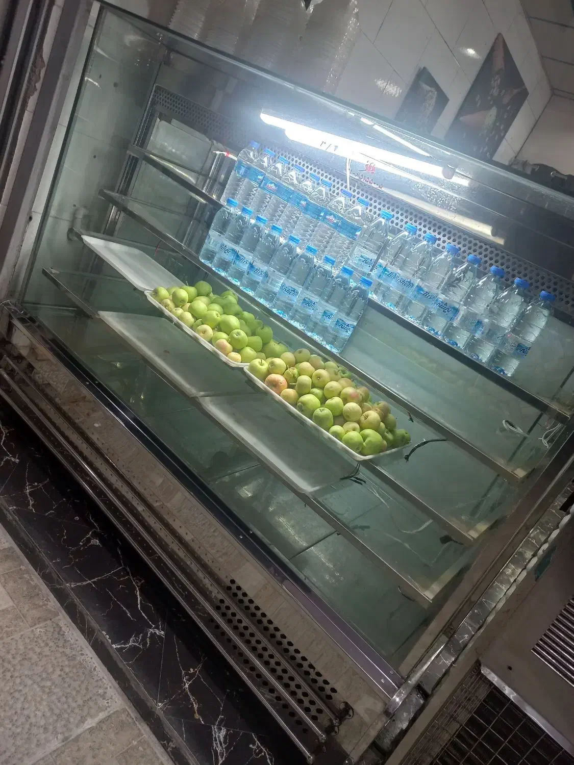 یخچال مکعبی|کافی‌شاپ و رستوران|خرم‌آباد, |دیوار