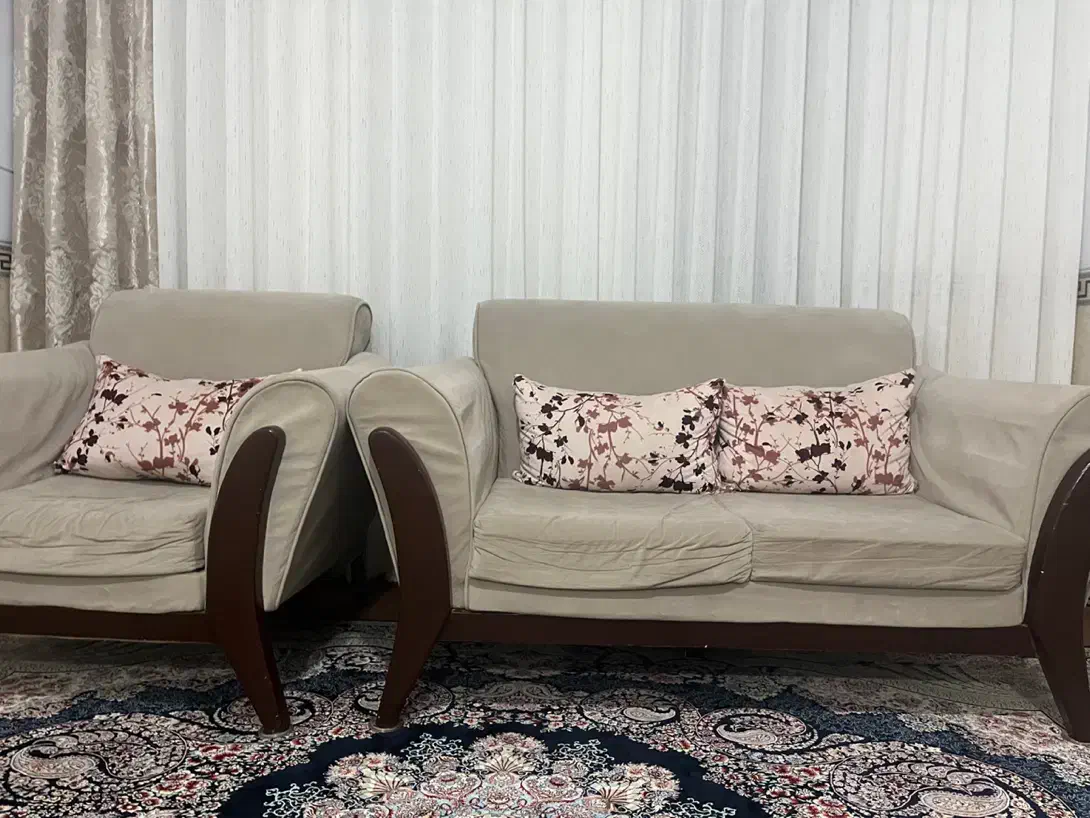 مبل|مبلمان خانگی و میز عسلی|همدان, |دیوار