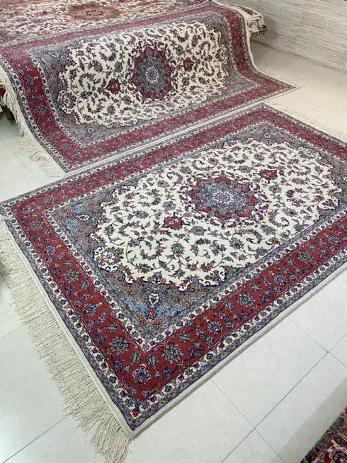 جفت ۶ متری اردکان نوواکبند کرم ومسی|فرش|همدان, |دیوار
