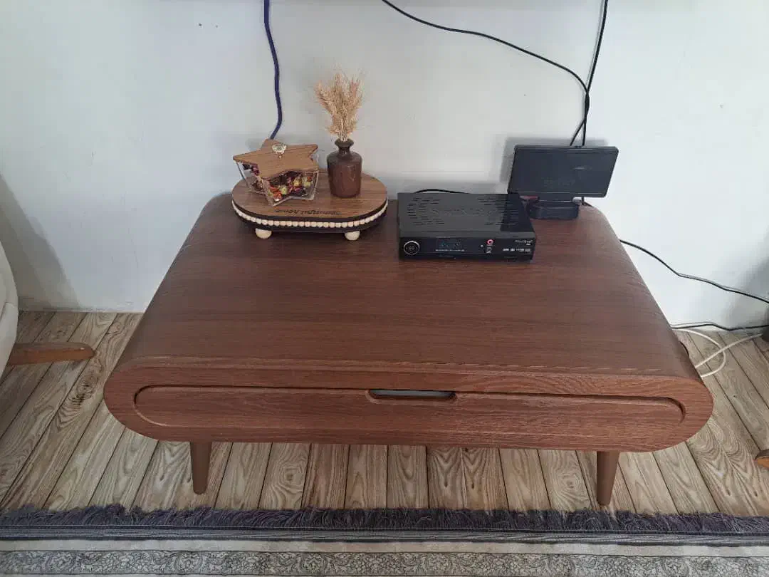 خانه|مبلمان خانگی و میز عسلی|منجیل, |دیوار