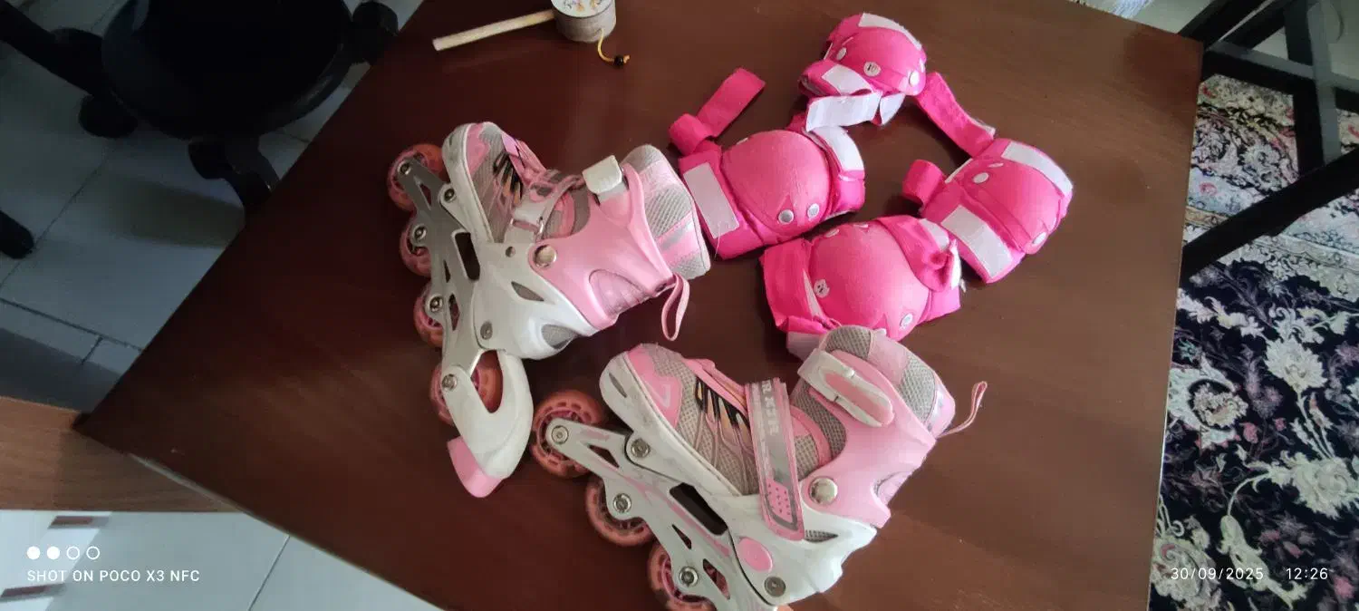 اسکیت دخترانه مناسب تا شش سال|دوچرخه، اسکیت، اسکوتر|پردیس, فاز ۱|دیوار