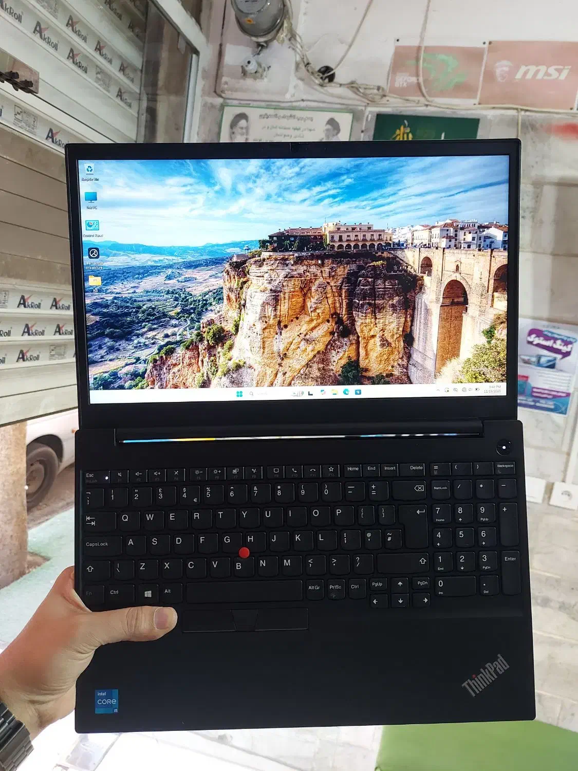 لپتاپ لنوو نسل۱۱ i5 RAM16 SSD256 IRIS تمیز باکارتن|رایانه همراه|کرج, گلشهر|دیوار