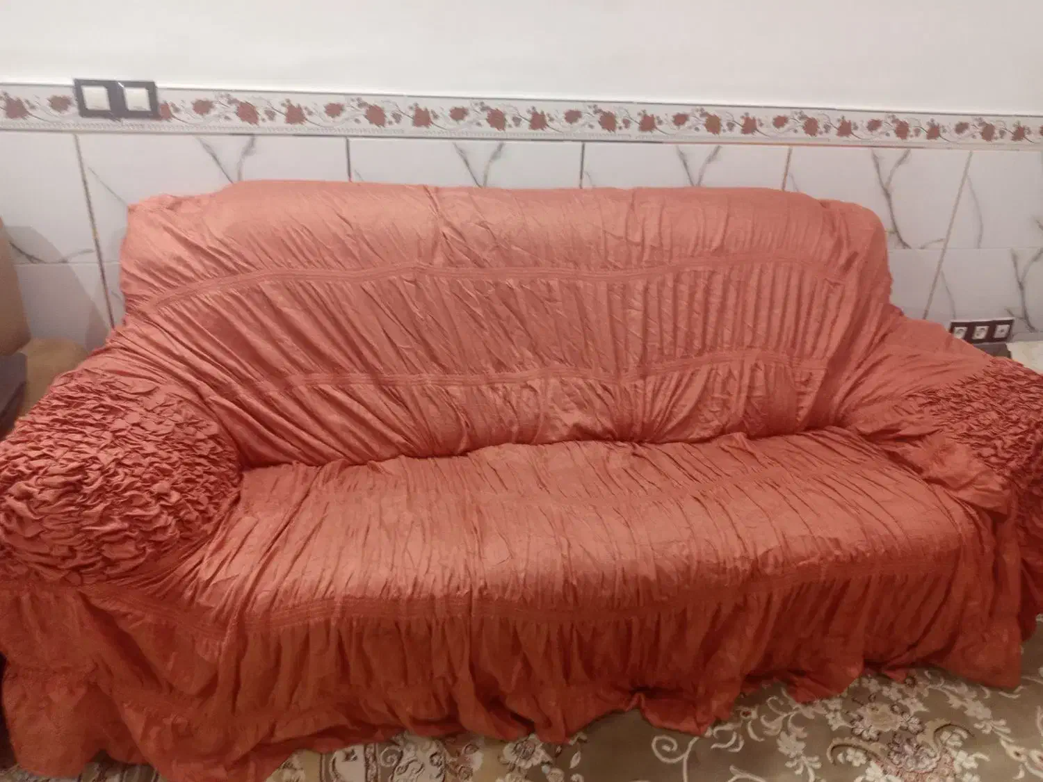 رومبلی هفت نفره|مبلمان خانگی و میز عسلی|کبودرآهنگ, |دیوار