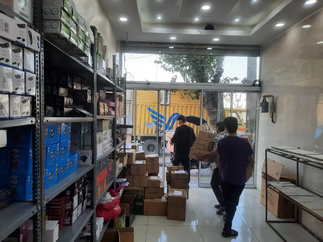 واگذاری فروشگاه اینترنتی فعال|فروشگاه و مغازه|آفتاب, |دیوار